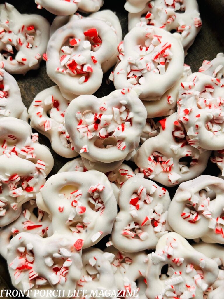 peppermint pretzels in a dish
